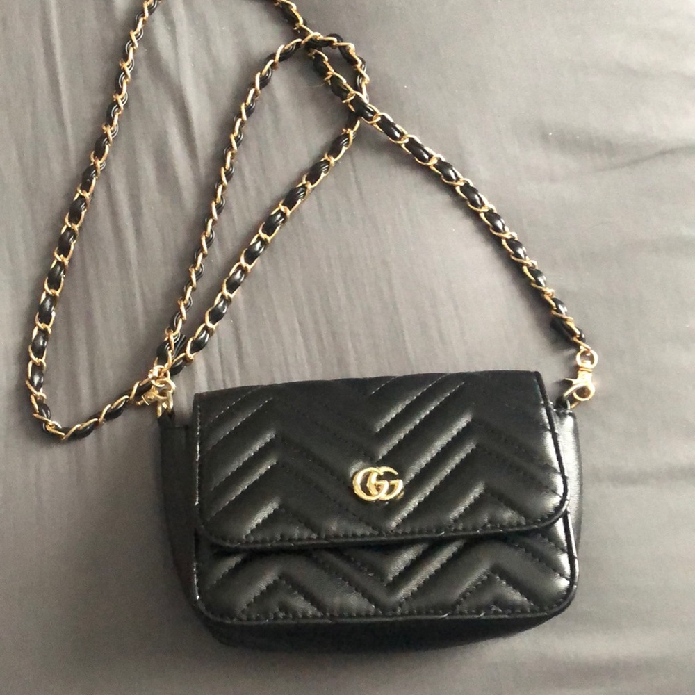 Fake Gucci purse